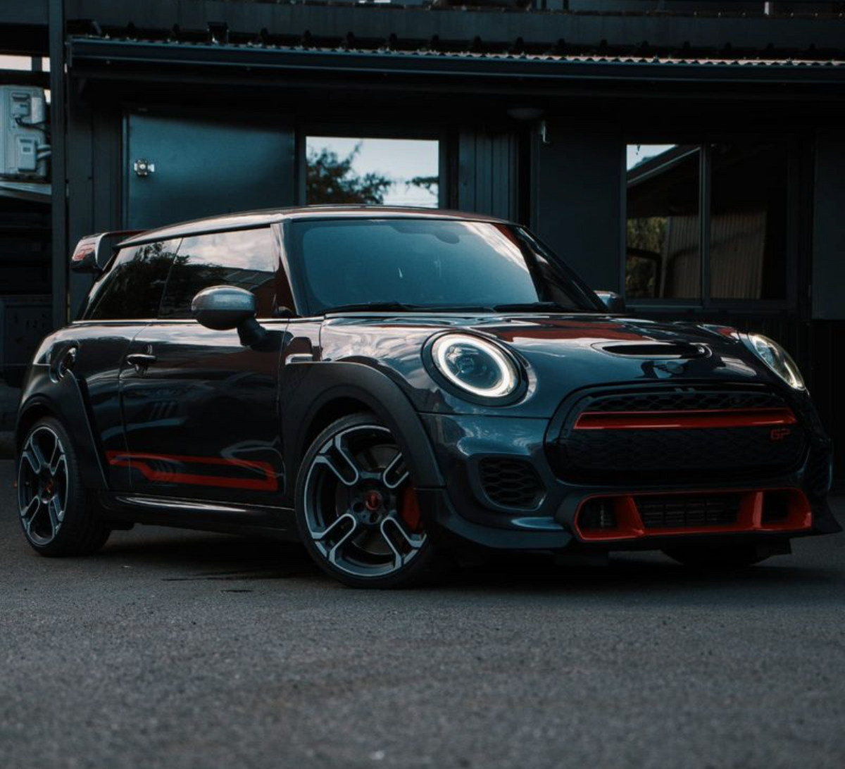 MINI
